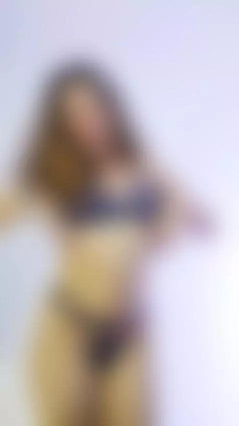 Do you like my seductive movements? Follow me on all my soci... by lovelykitty04