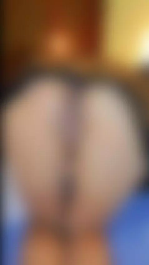 you like my ass? by helenamendoz