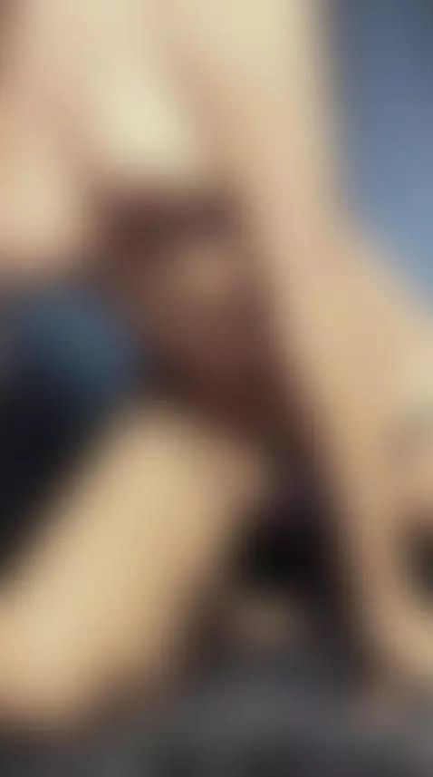 I am yours by lindsaymoonn