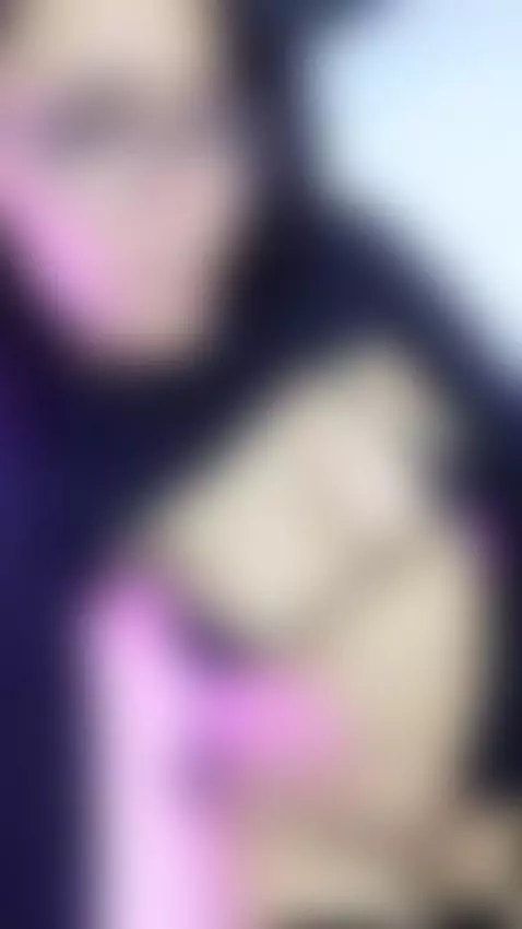 I will like start talking with you and meet friends or maybe... by lindsaymoonn