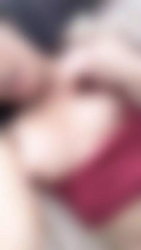 playing with the domi in my tight pussy by lindsaymoonn