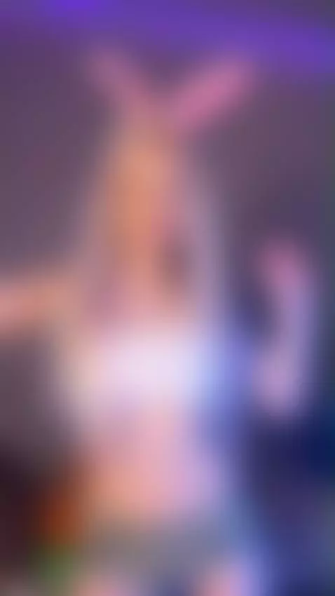 In the rhythm of music I become dangerous 😈 by xsweetxcherry