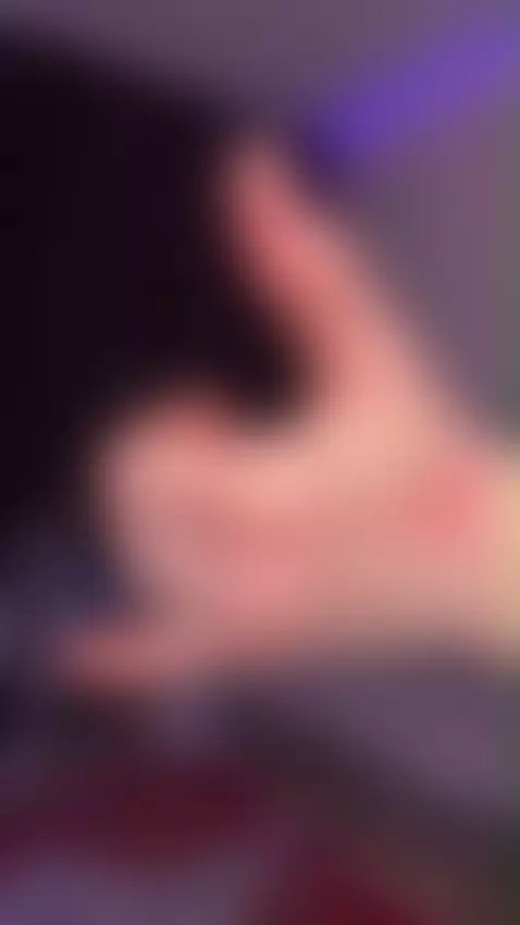 Big carrot, even bigger mood 🔥 by xsweetxcherry