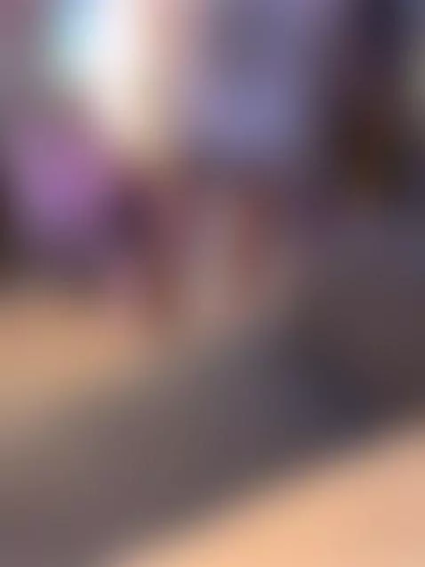 I'm listening to a good track by xsweetxcherry