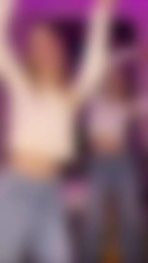 We like dancing by xsweetxcherry