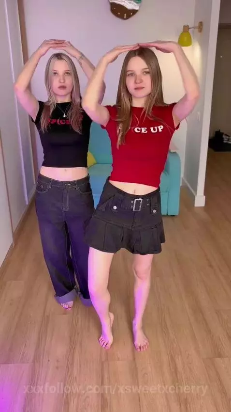 the best sisters do everything together by xsweetxcherry