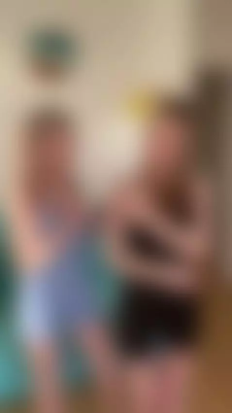 Do you like my twin sister by xsweetxcherry