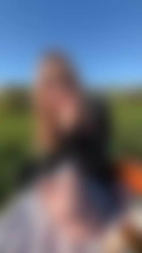 do you want to see what's under my skirt by xsweetxcherry