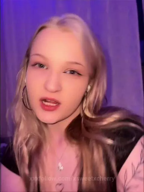 Am I pretty by xsweetxcherry