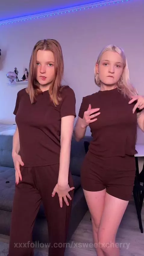 There's nothing better than two sexy twins by xsweetxcherry