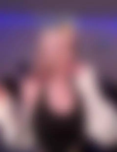 I'm sucking… Candy 😉🍬 by xsweetxcherry