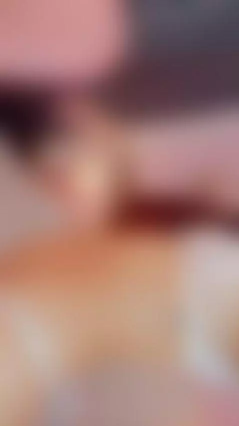 A perfect body is what you deserve... Come get it, you deser... by liss-black