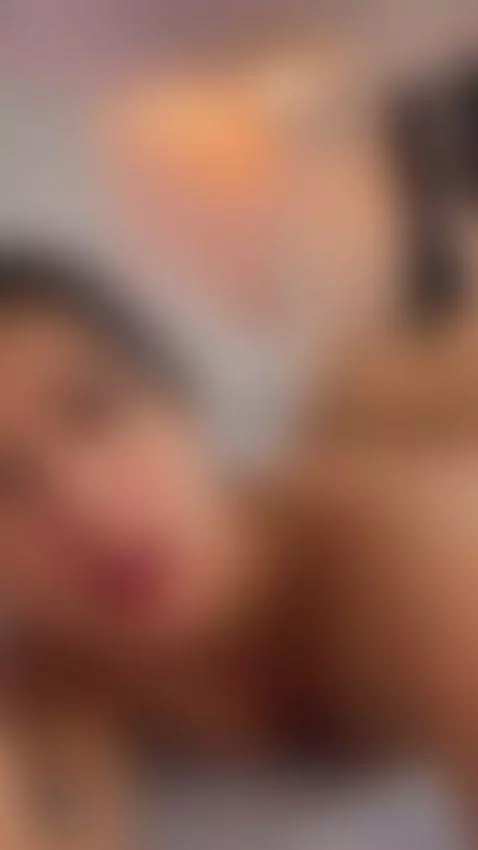 A perfect booty awaits... Come enjoy it.🔥🍑
https://es.stripc... by liss-black