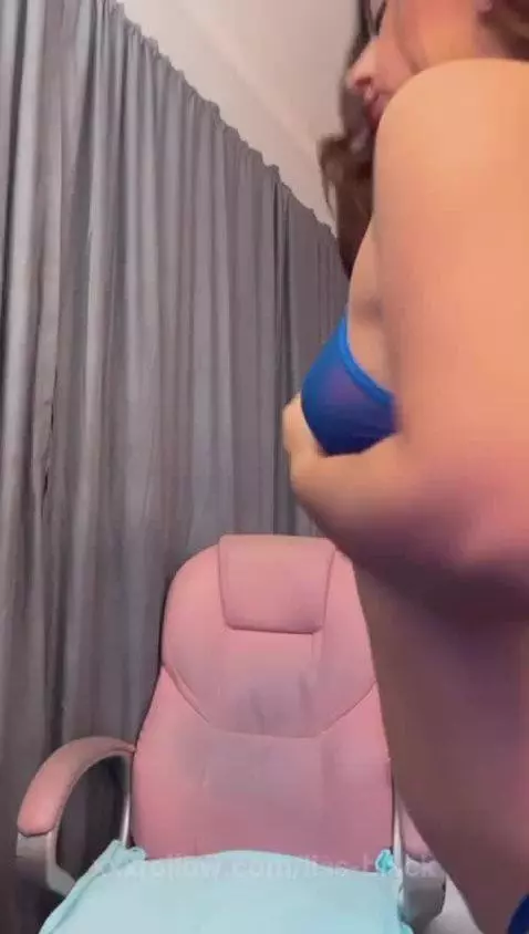 I wish you would take my underwear with your mouth
https://c... by liss-black