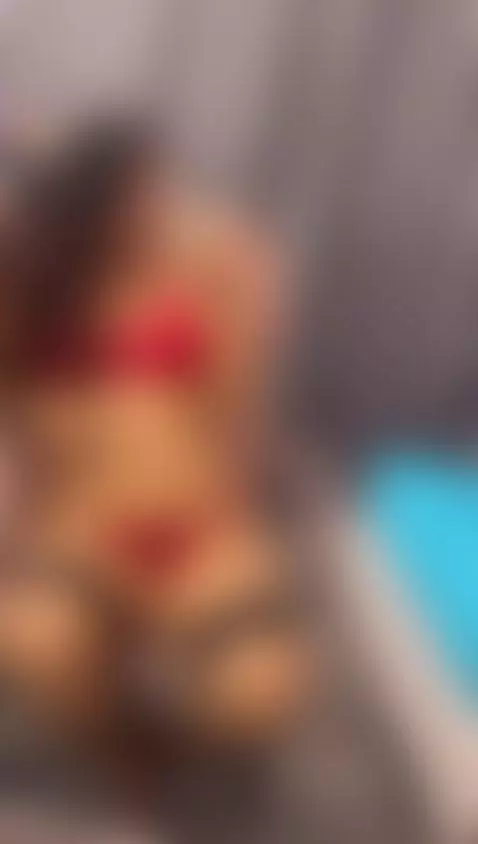 hey love this is  for you
https://es.stripchat.com/liss_blac... by liss-black