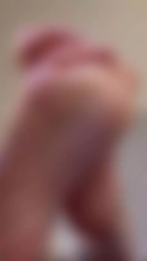 oily feet by mary-tone