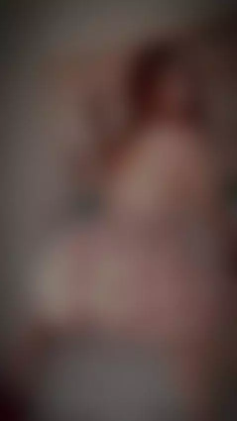 I was in my room alone, super hot 🔥 by sarasweet9