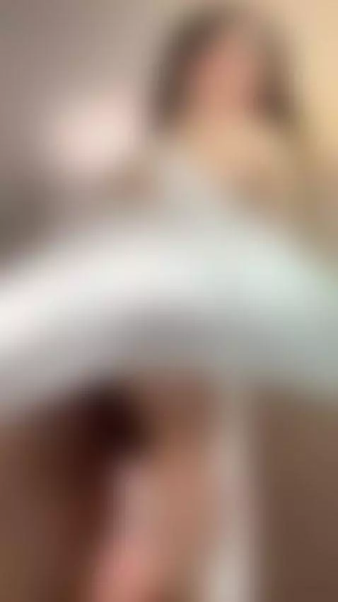 Oops… forgot my panties 🍑 by abby-haken