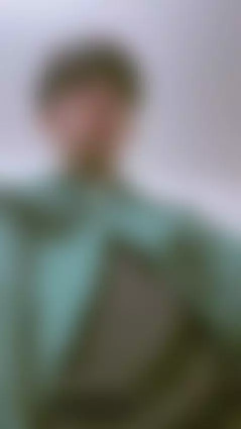 hi guys by leviacketman