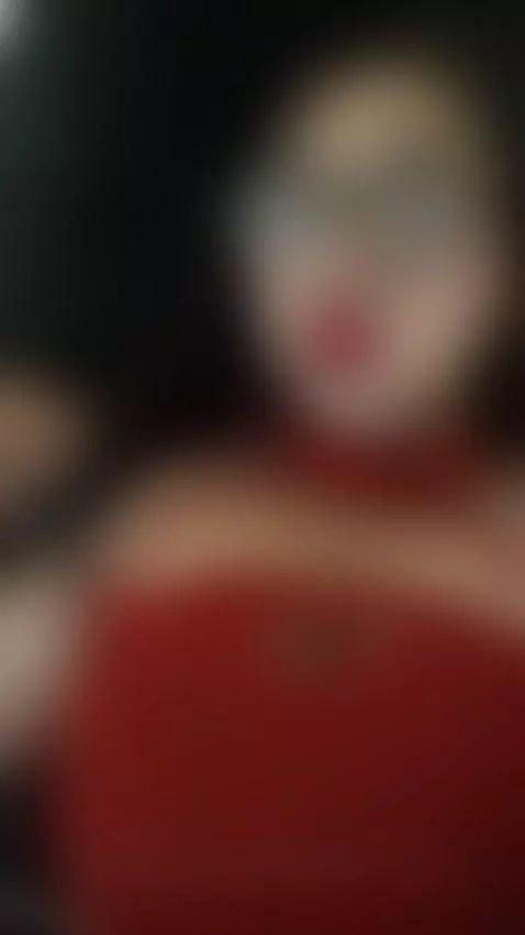 Hey dear !!!! I imagine your dick on my BIG BOOBS !!!!!! 😈🍑💦 by isabel-saenzz