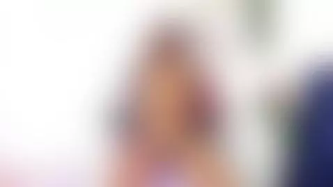 Yes I'm online and ready to party 🎉 by kaitllyn-queen