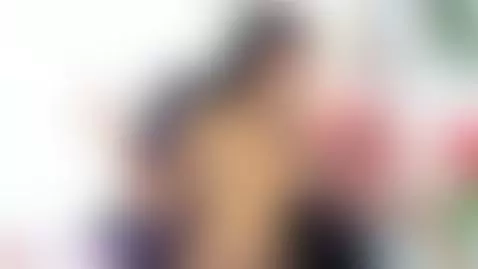 HELLO LOVE !! by kaitllyn-queen