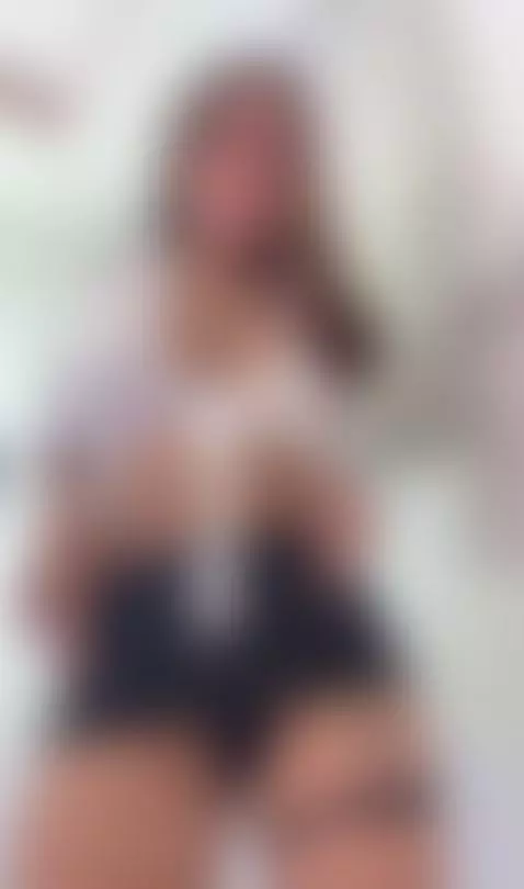 Que rica latina by sashaamoon