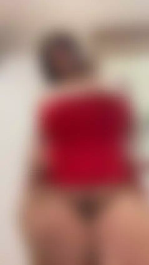 red, hot, bigboobs by dahianagoficial