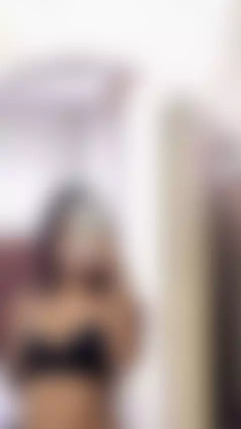 You know.... I'm the best thing you'll see in your life by imlauraa