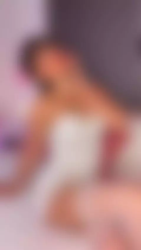 I seduce you with my movements 💋🔥 by emilyruiz1