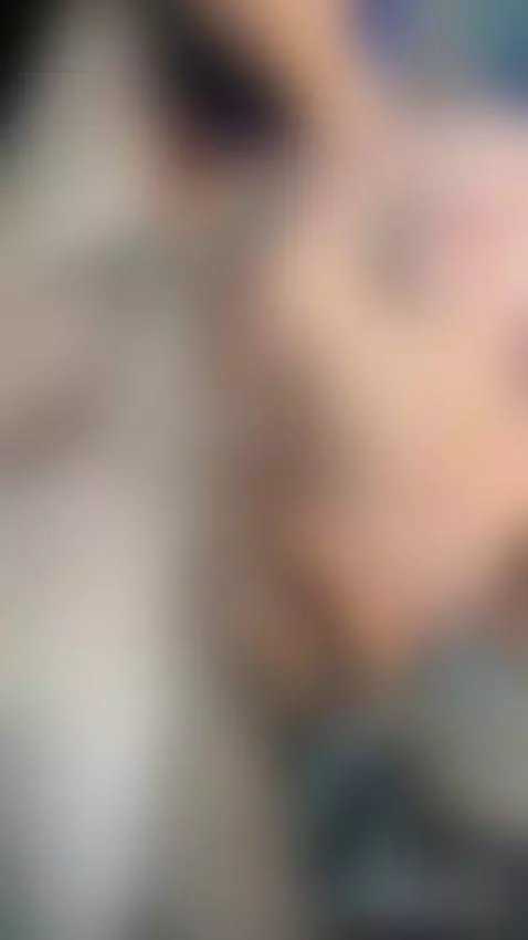 Que soñaste? 
- yo : 🤫🤭 by gohanandvidelxxx