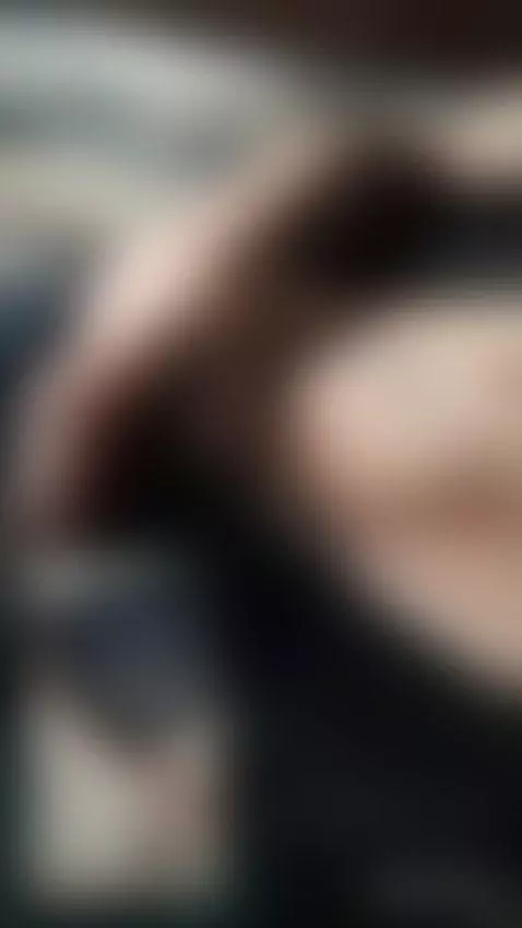 Reaccionando a la hermosa de Angiuu by gohanandvidelxxx