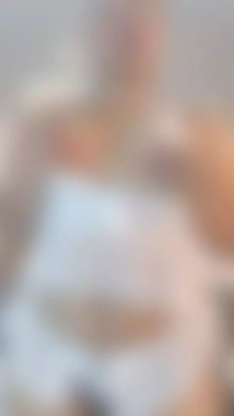 My pussy and my tits are for you...😋
es.stripchat.com/Julia_... by juliagomesss