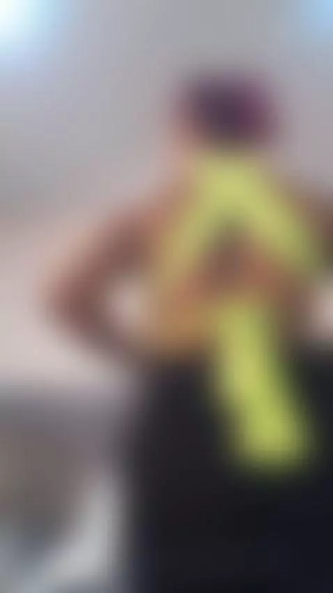 A very big ass for you? ...🍑🤤 by juliagomesss