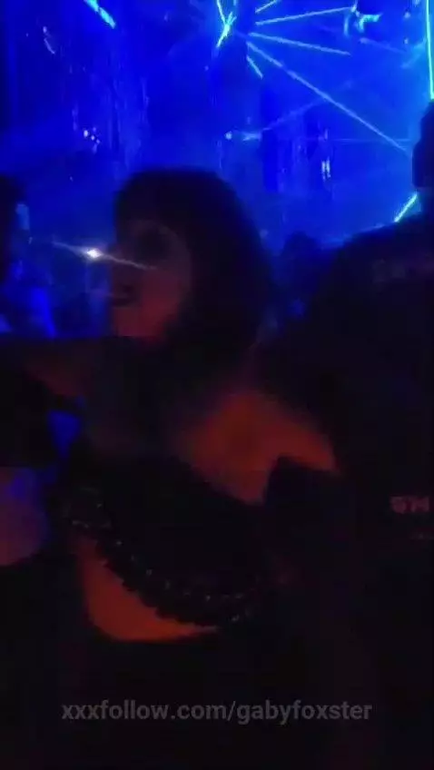 i am creazy in medellin mor by gabyfoxster