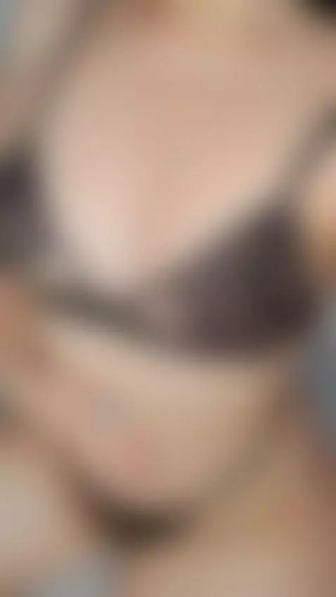 hmmm i need you hands for my body 😈😻 by gabyfoxster