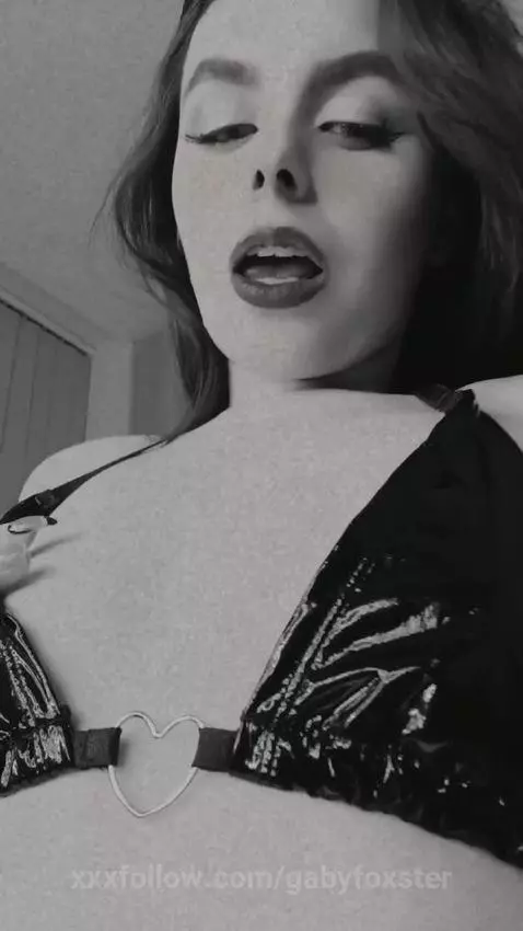 hmm 😈😈🔞 by gabyfoxster