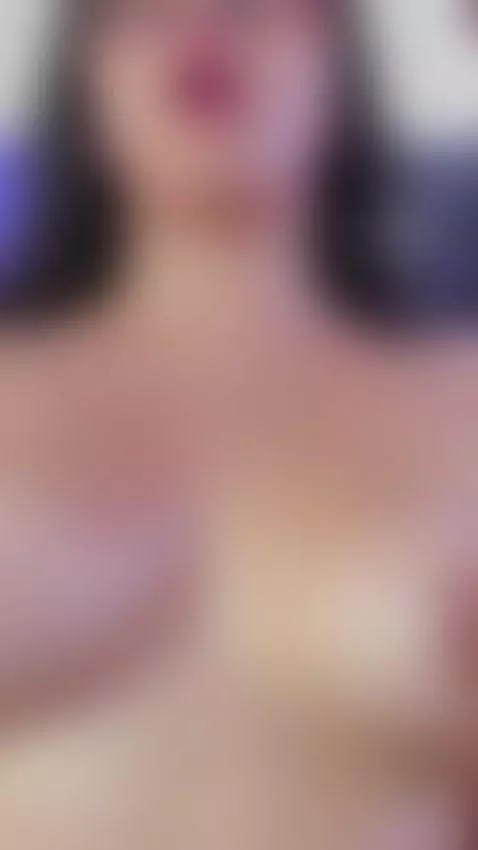 bounce boobs by cutepenelope