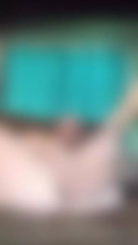 yeying to pul this new big ass butt plug out by haystin1981