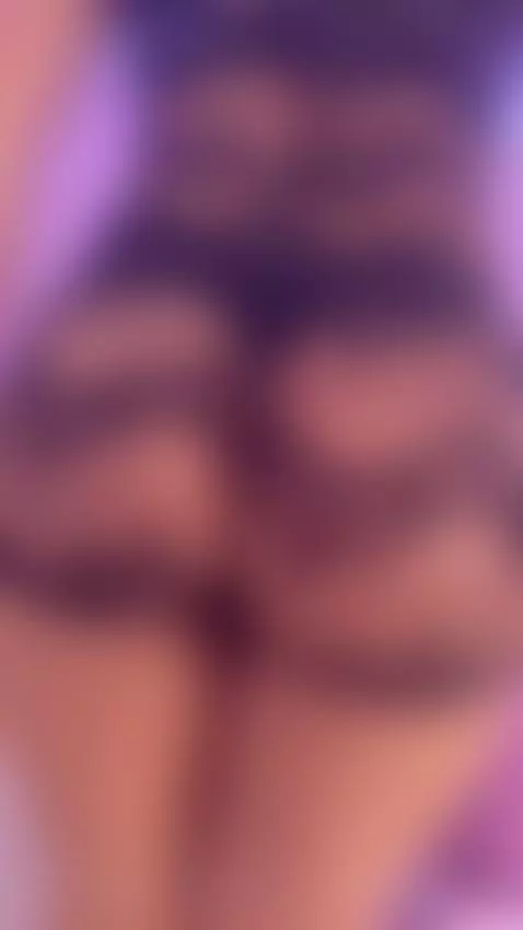 Let the passion wrap you,I am online with many surprises 
ht... by anastasiablows