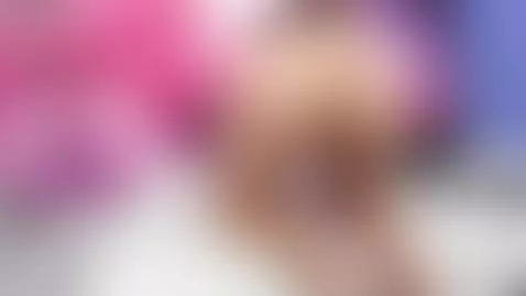 sensual 💋 by sweet-alyx