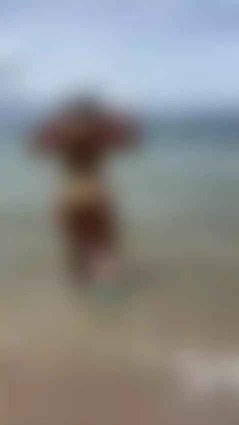 gran culo en la playa 🥵🍑🔥 by catasanchezweb