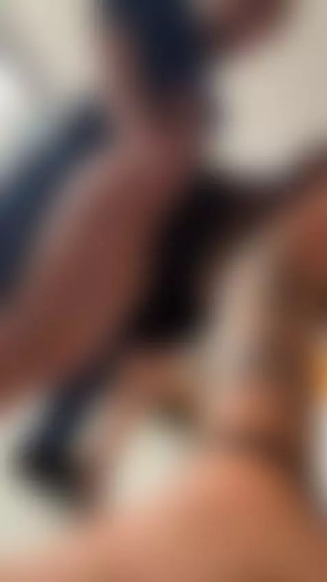 I ordered a home massage and it came with everything include... by catasanchezweb