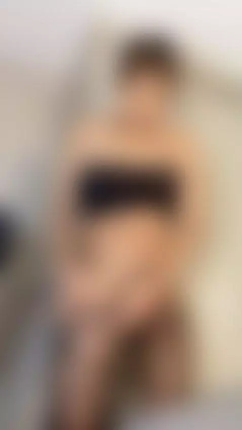 follow by camilaxhot22