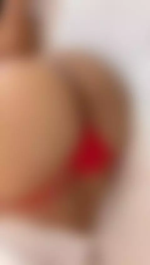 I am online, I am ready for you, to be able to masturbate to... by kataleya-monet