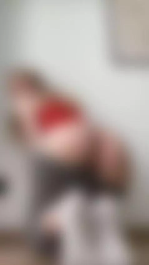 Do you like the view from the back?😈🐾 by alisashea