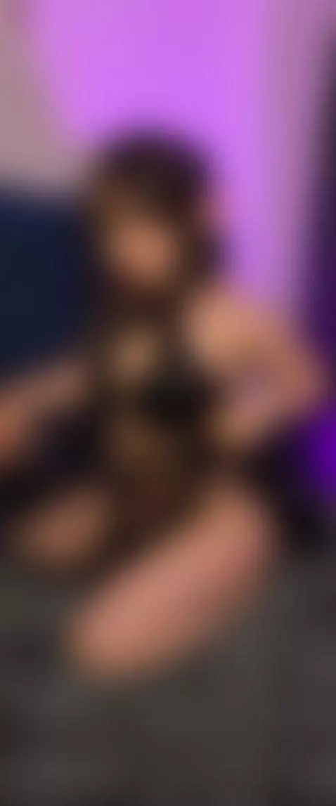 A touch of glamor, always 💅💖 by lilou-albrecht