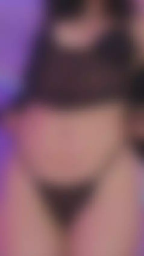 Calm, cute, seductive by lilou-albrecht