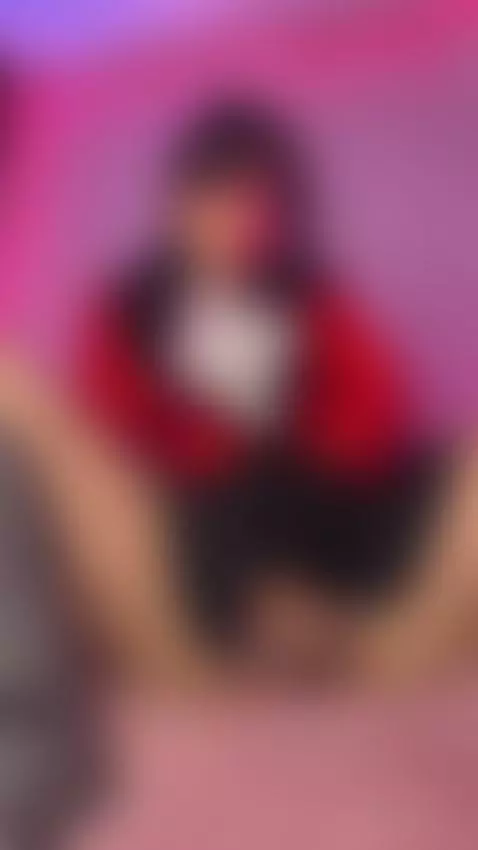 Oops, my skirt is blowing up. (*^_^*) by lilou-albrecht