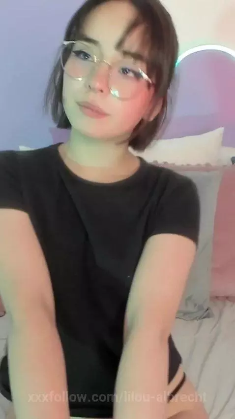 I love being fucked in a different way by lilou-albrecht